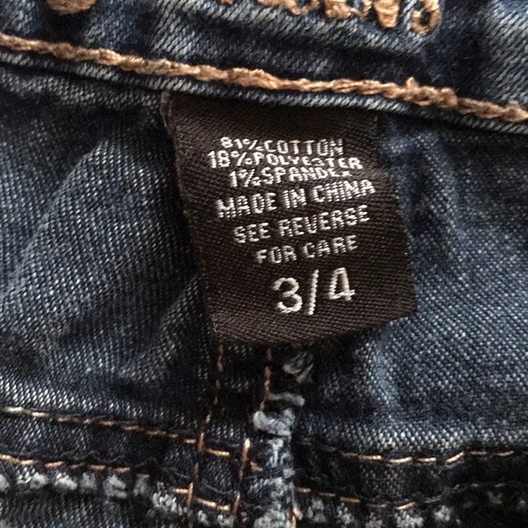 Jeans - Picture 3 of 3